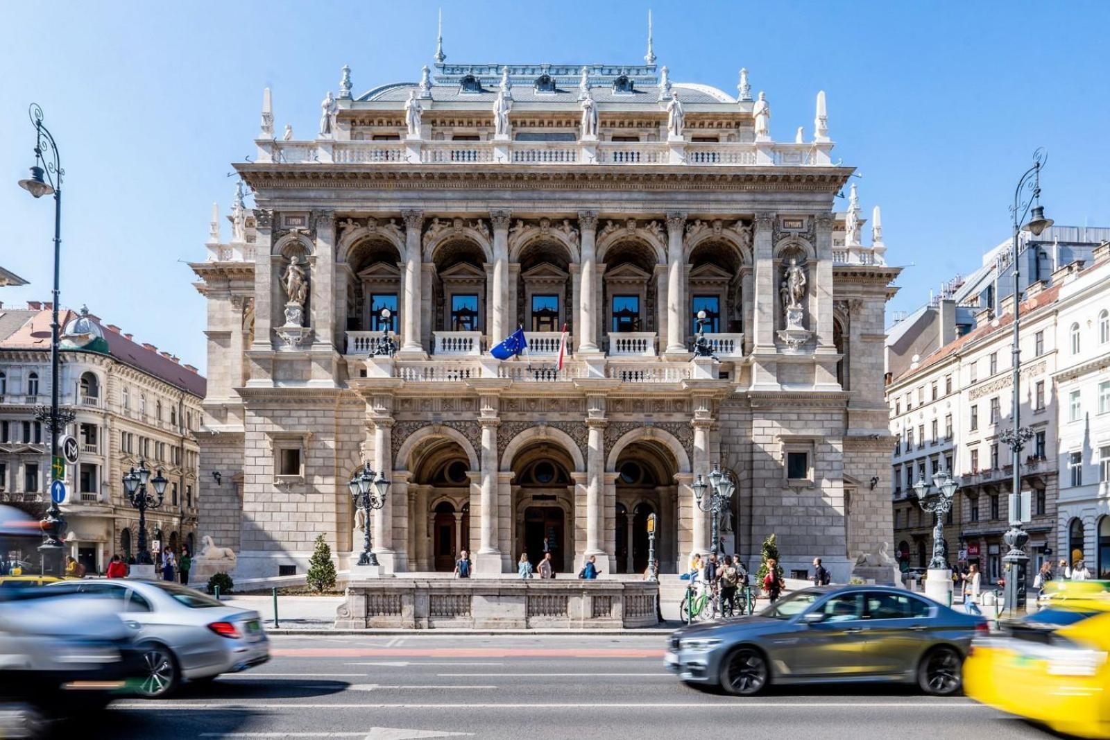 Discover Your Budapest Retreat-Walk To Parliament Esterno foto